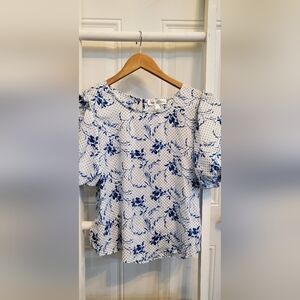 Stem & Vine White &Blue Floral Top.